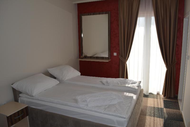 Hotel River Bijeljina Zimmer foto